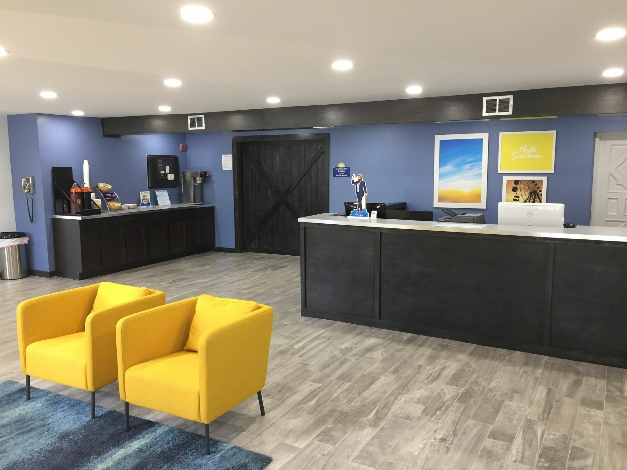 Days Inn & Suites By Wyndham Cincinnati North Springdale Εξωτερικό φωτογραφία
